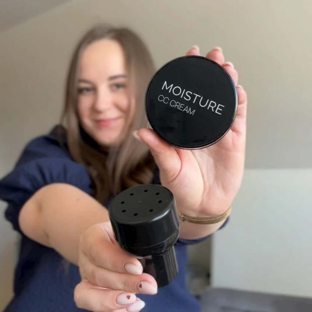 3 Vnt. Moisture Maskuojančio Daugiafunkcinio CC Kremo PATOBULINTAS Moisture.lt 32